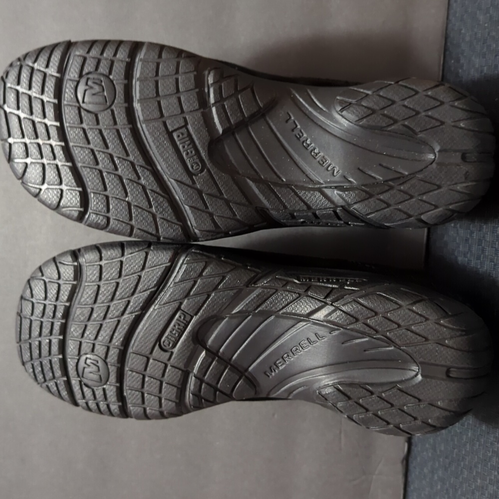 Merrell Encore Shoes - Picture 2 of 4